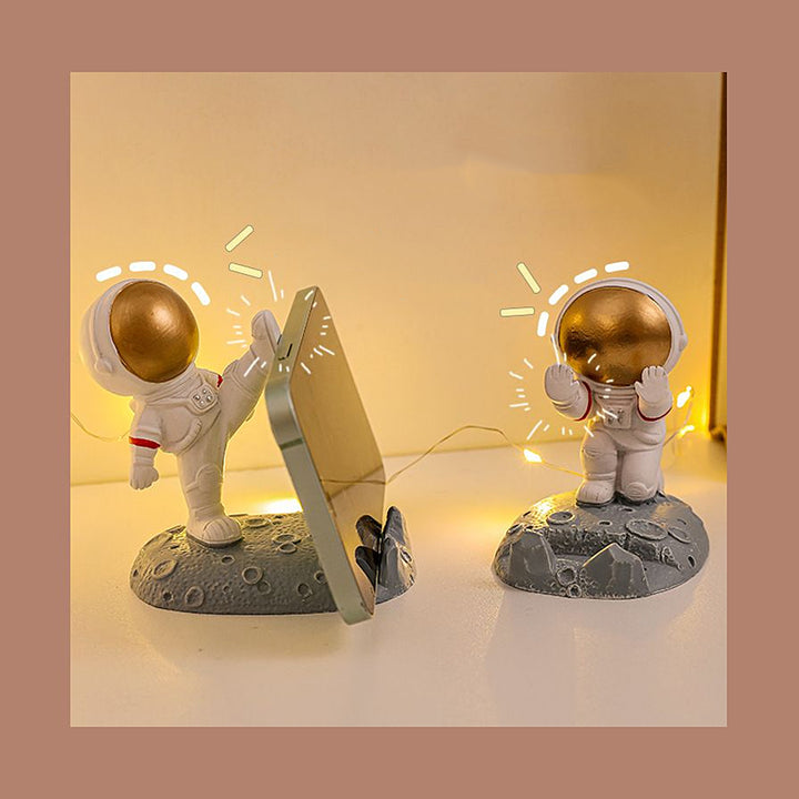 Unique Design Cool 3D Astronaut Mobile Phone Holder Compatible with All Smartphones