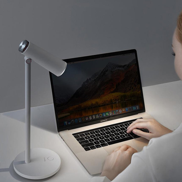 Baseus I-wok Lamp Stepless Dimmable Desk Lamp Table Reading Light Eye Protection LED Desk Lamp