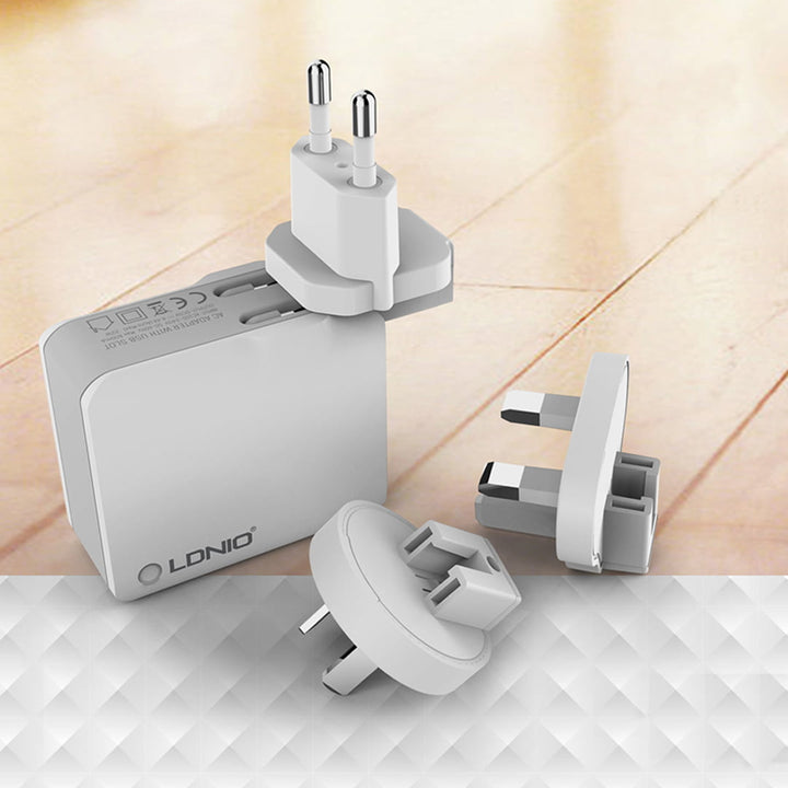 Ldnio A4403 4.4A 4 Port Auto Id Travel Charger - White