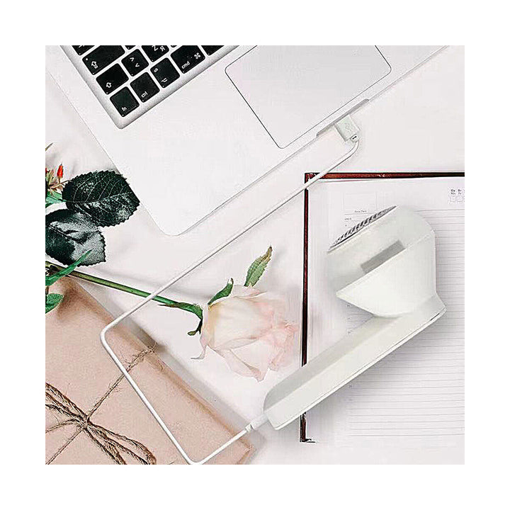 Safe and effective rechargeable fabric lint remover with USB fast charging port