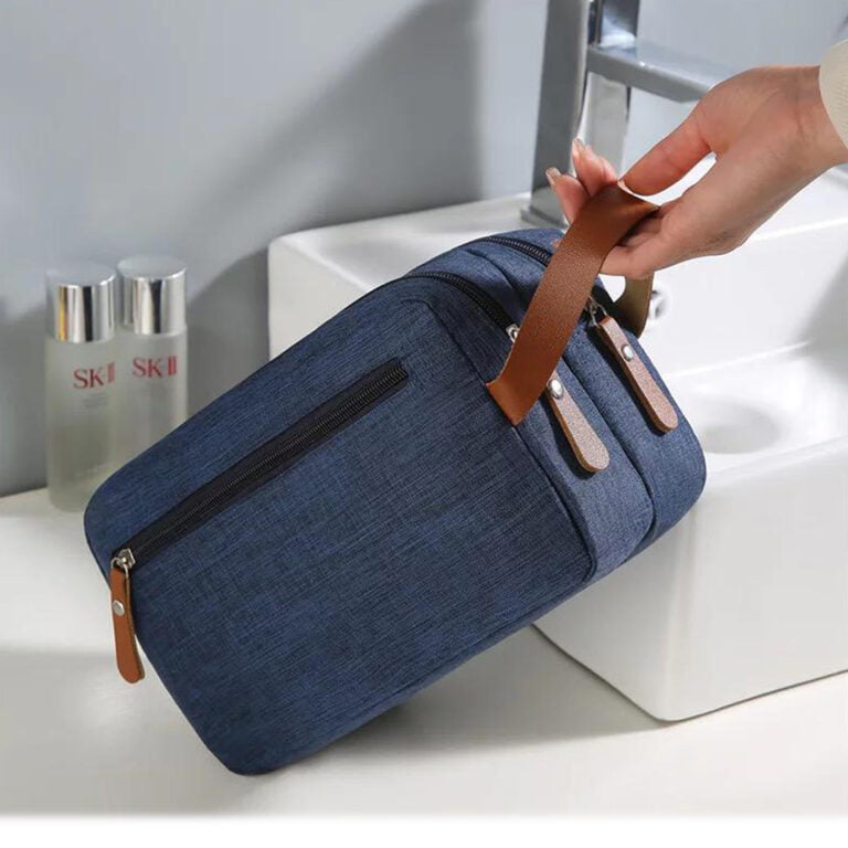 Men's Handbag Made of High-Durability and Water-Resistant