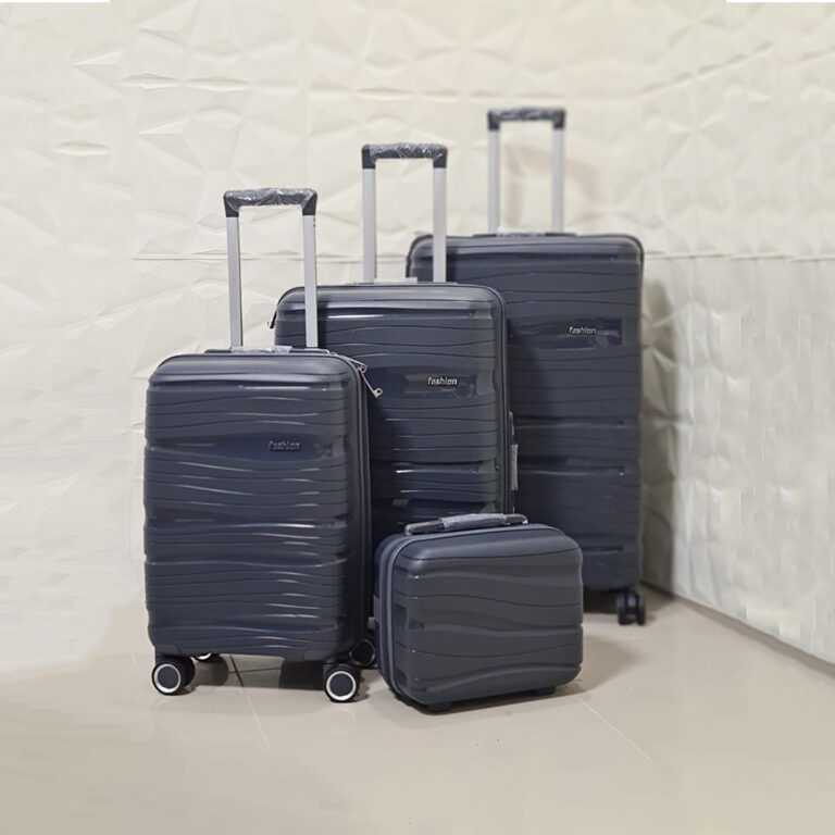 Luggage Bags set of 4Pcs Design Combines Elegance and Practicality Strong and Unbreakable