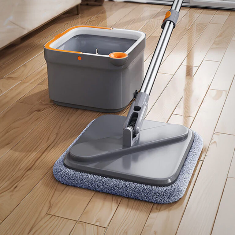 Floor Cleaning Mop with Bucket and Self Water Separating System